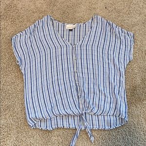 Universal Thread Blue Button Down Flowy Top